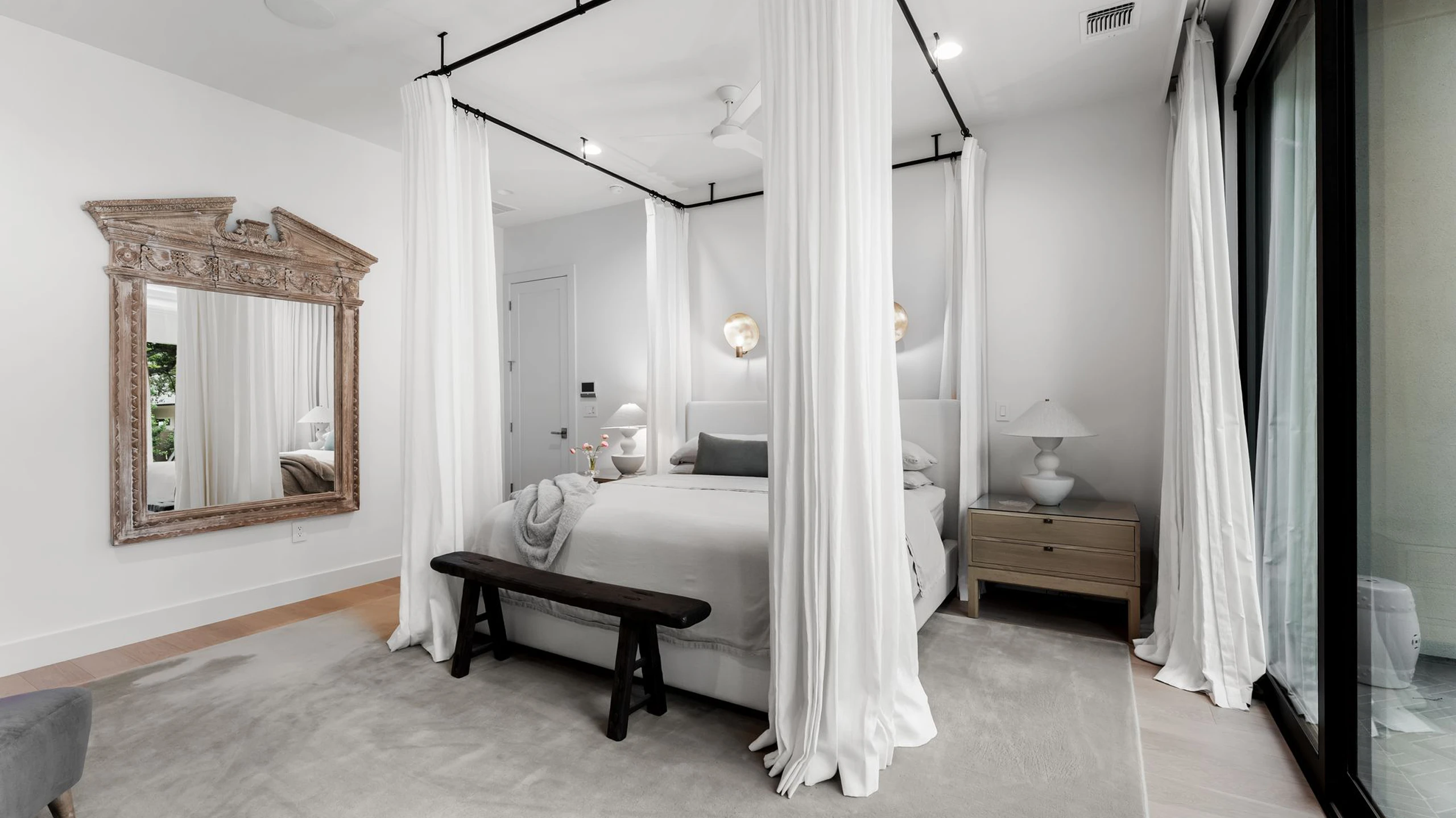 design build luxury homes Austin