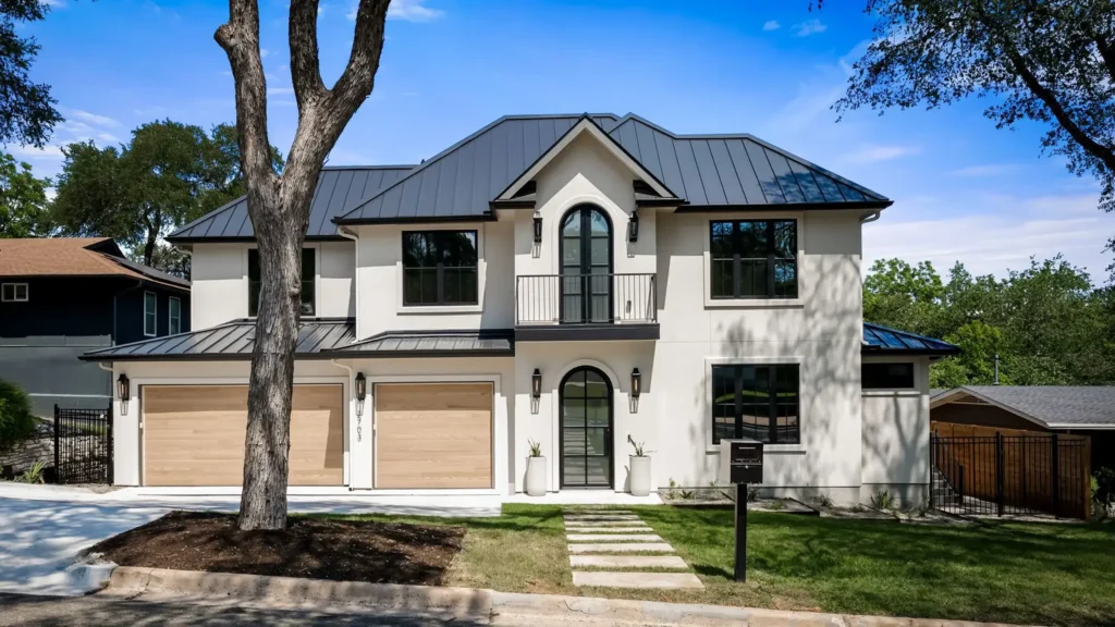 2703 Oak Park — luxury home in Barton Hills, Austin TX by Paradisa Homes