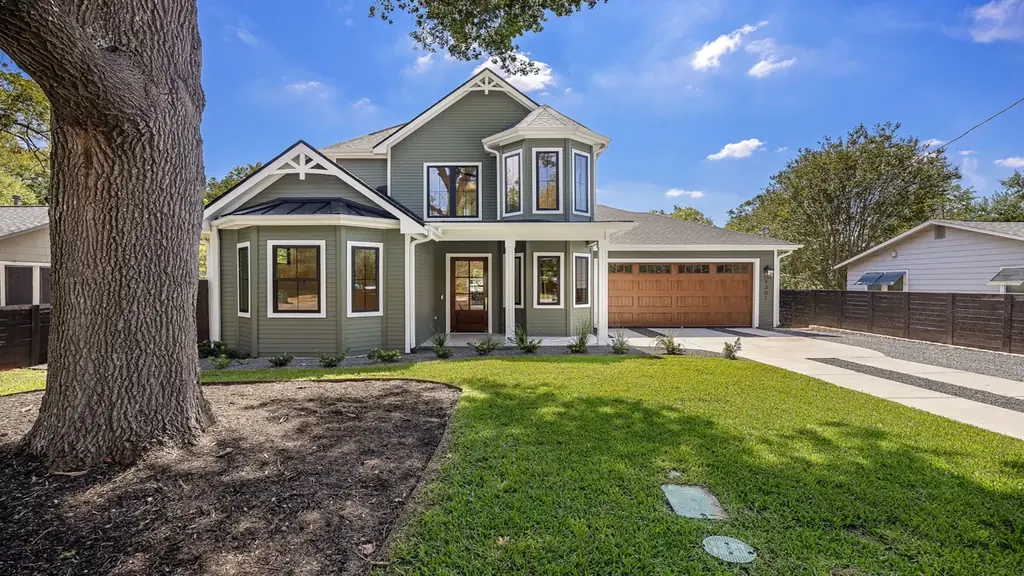 1301 Alegria — home built by Paradisa Homes in Austin TX