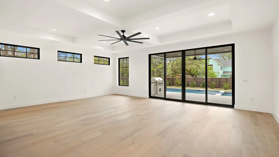 1409 Payne - photo 3