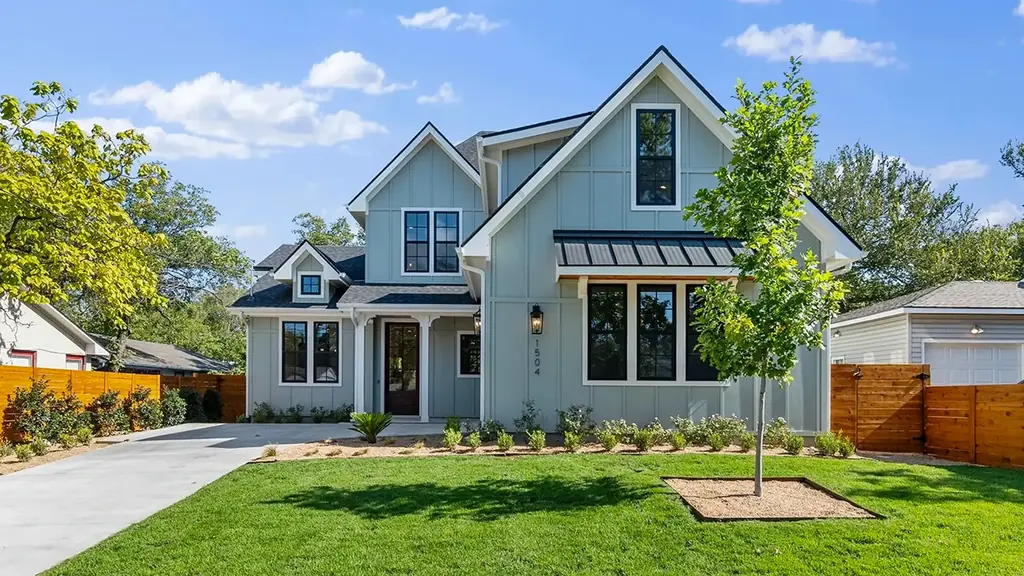 1504 Karen — home built by Paradisa Homes in Austin TX