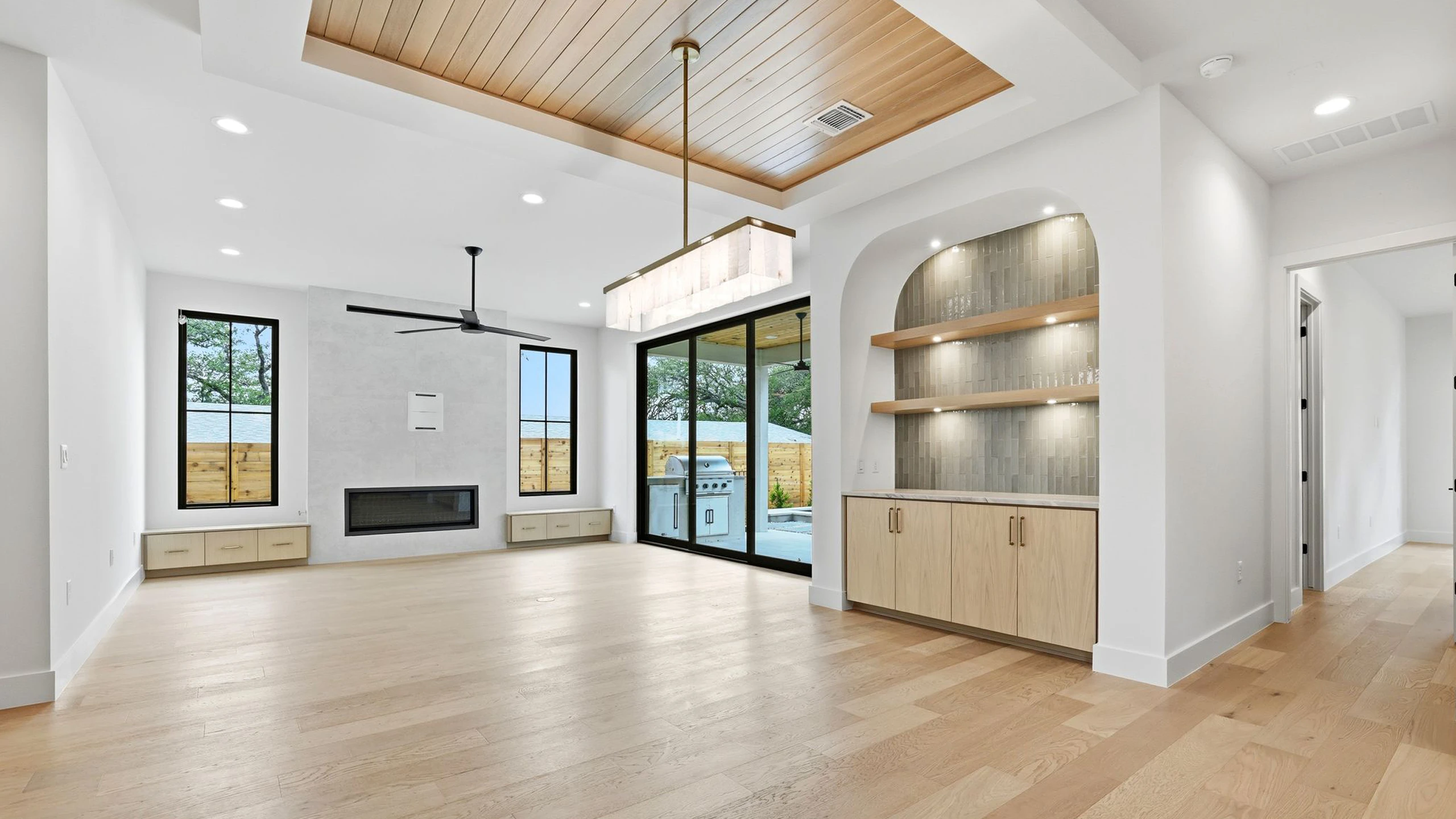 modern custom home builder Austin
