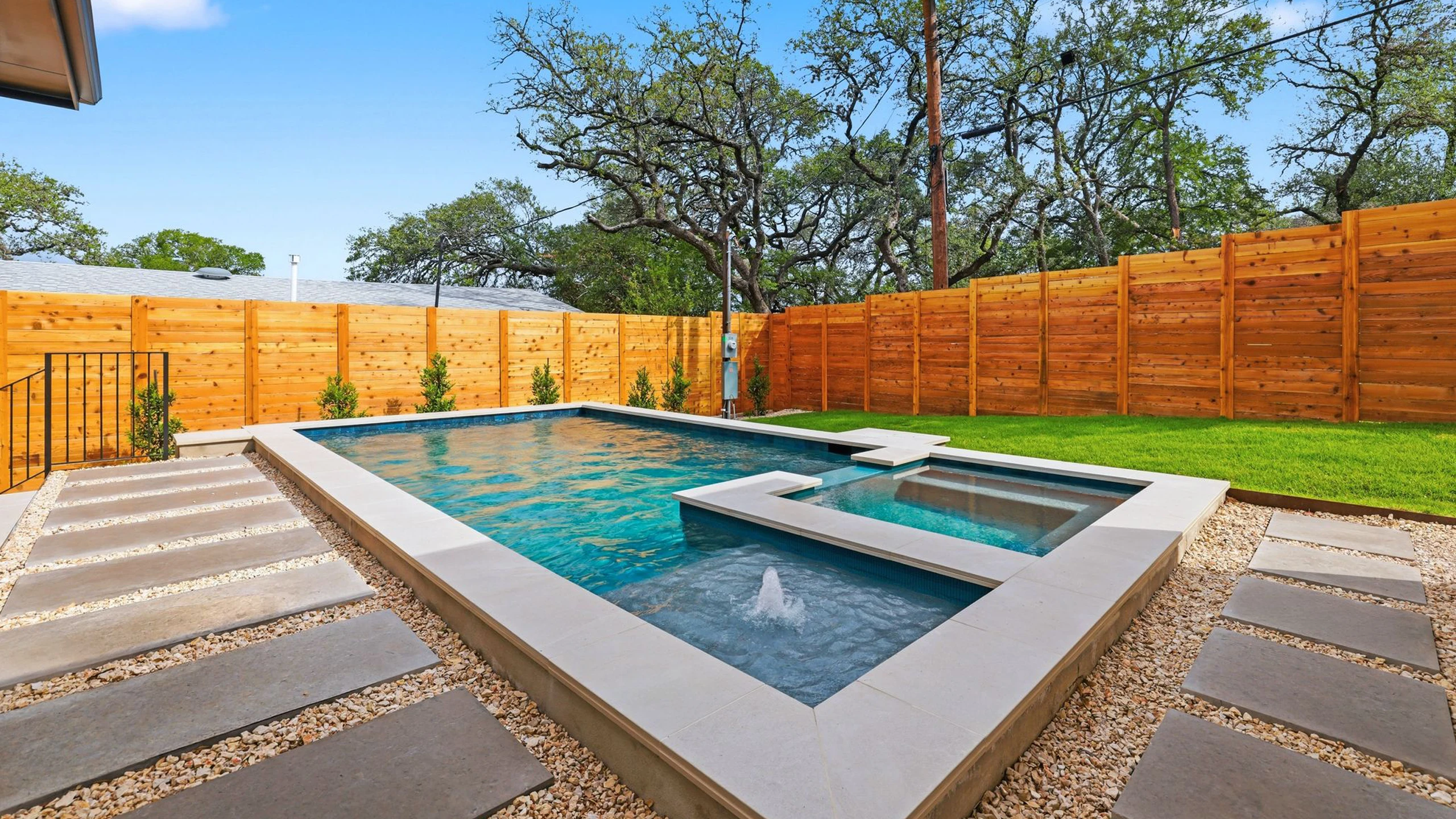 modern custom home builder Austin
