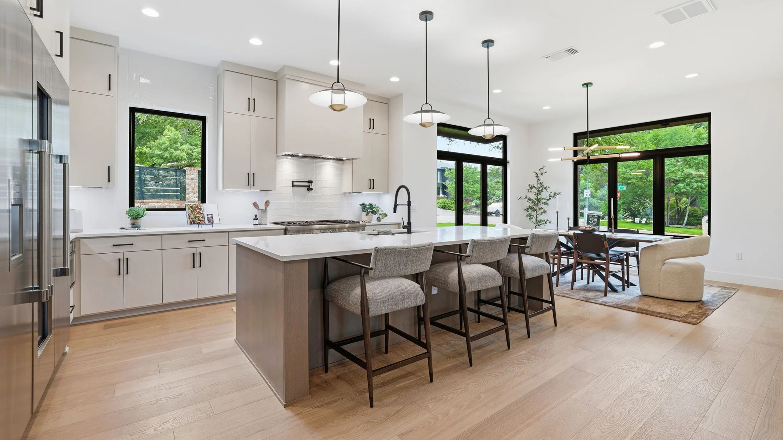 modern homes for sale Austin Texas