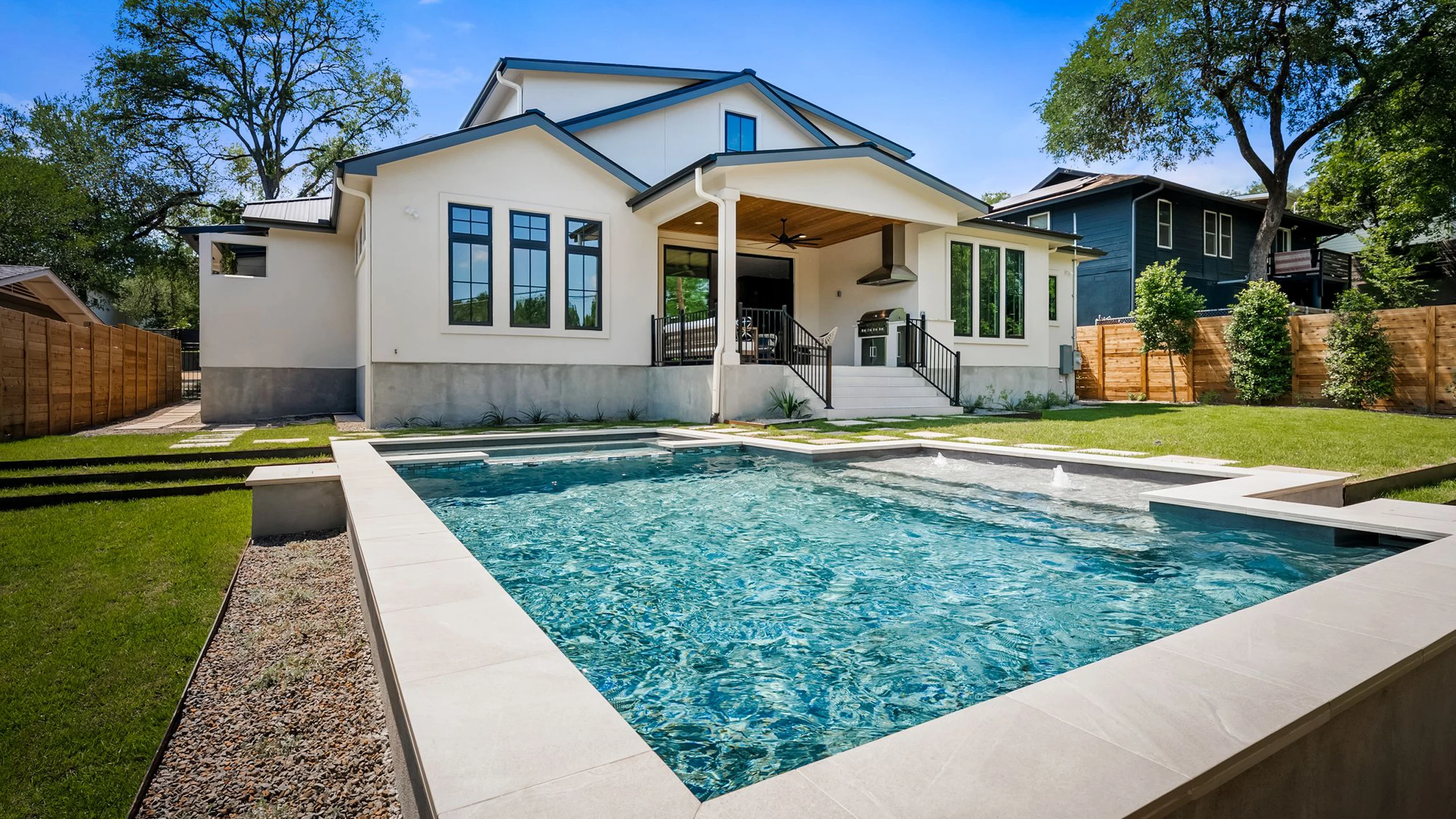 luxury custom homes Austin TX