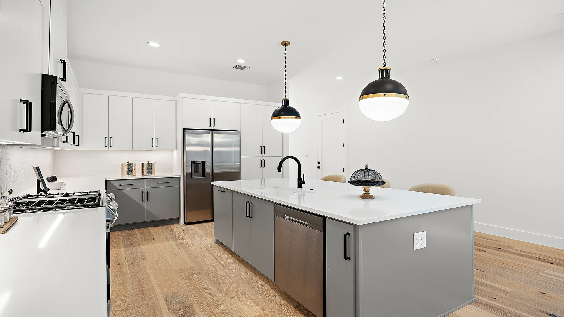 313 Hackberry Unit-B 05